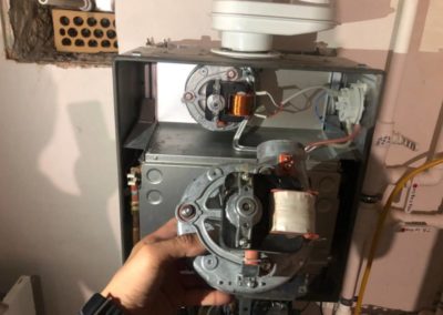Ремонт газового настенного котла Bosch 7000 — замена вентилятора