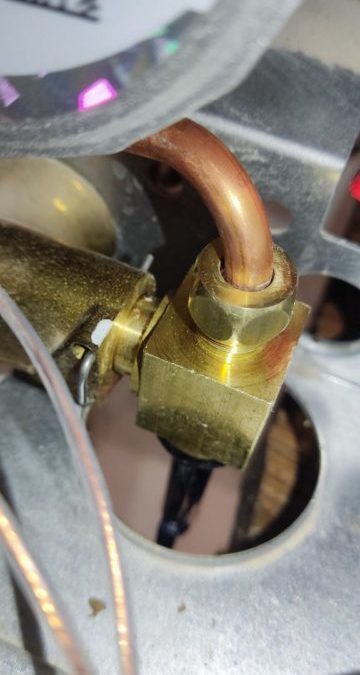 Ремонт газового настенного котла Vaillant turbotec plus — рост давления в системе