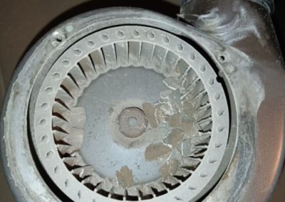 Ремонт газового настенного котла Baxi Luna 3 — шум из котла, износ подшипников вентилятора удаления отработанных газов