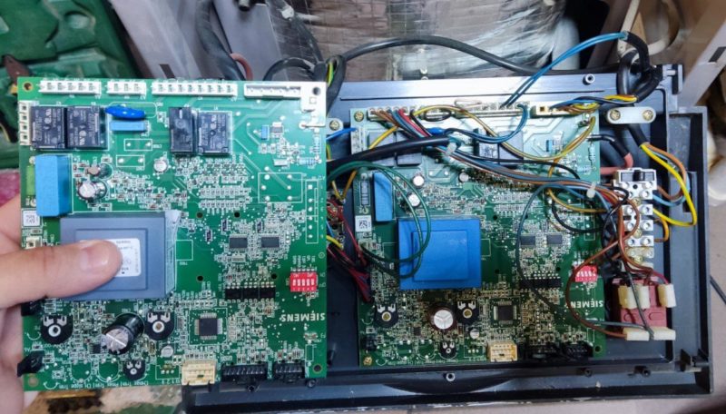 Ремонт газового настенного котла Baxi Slim 1, котел не разжигается и моргает ошибка 30