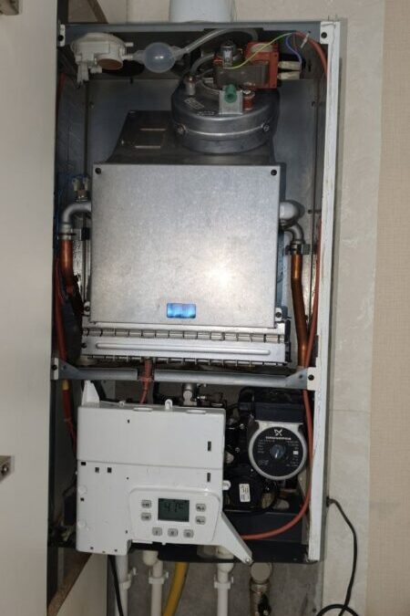 Ремонт газового настенного котла Baxi Eco-home — замена теплообменника