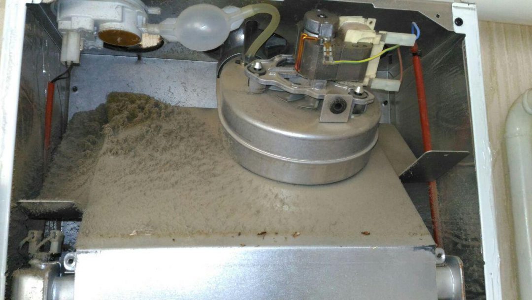 Техническое обслуживание настенного газового котла Baxi Ecofour 240